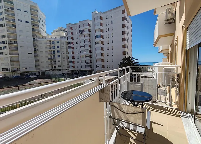 1d Mar - Casas & Papeis Armação de Pêra